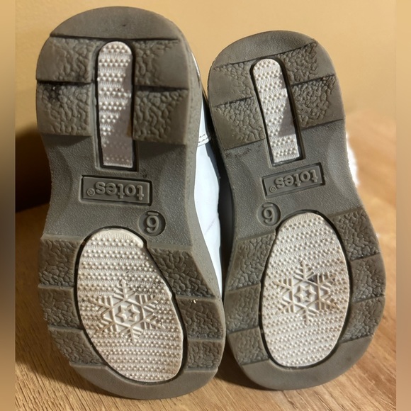 Totes Baby Girl Sherpa Winter Snow Boots - Picture 4 of 4